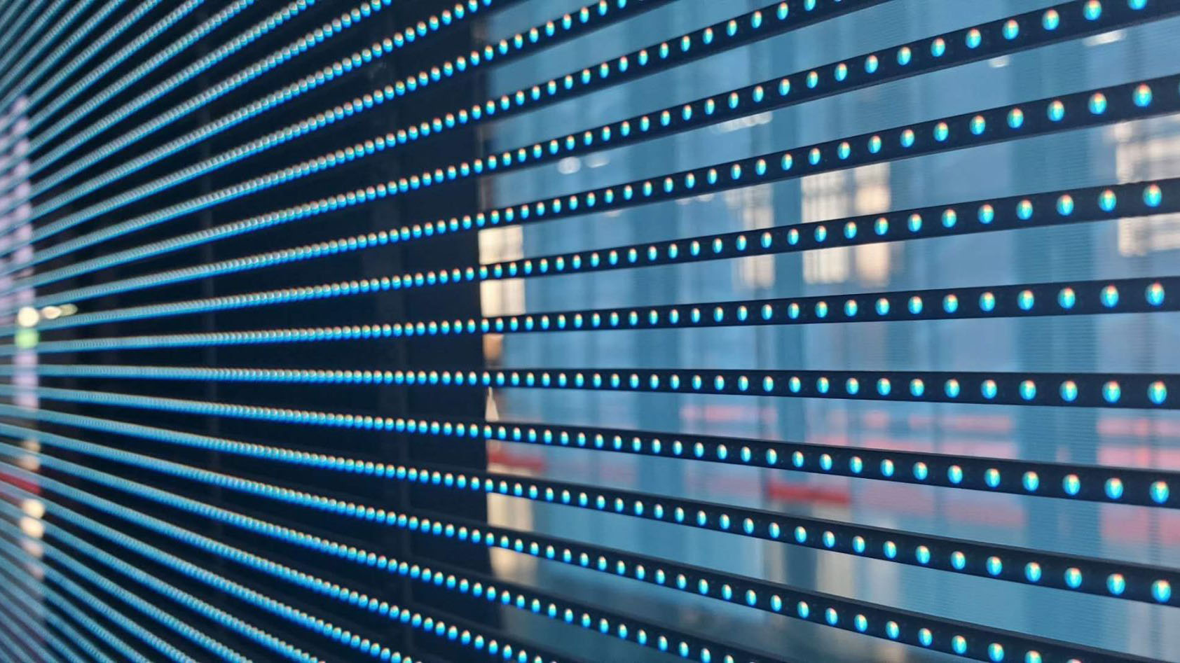怎样延长LED透明屏灯珠的使用寿命？